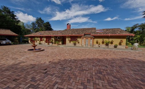 House in Rionegro, Rionegro, Colombia 1