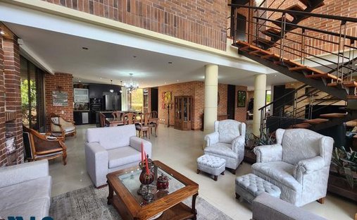 Casa en Medellín, Antioquia, Colombia 1