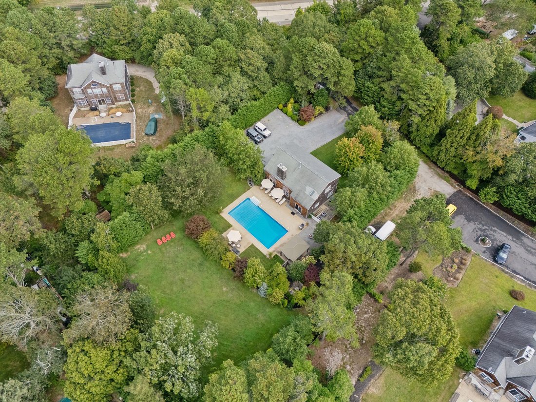 Hampton Bays In Hampton Bays, New York, United States For Rent (16216880)