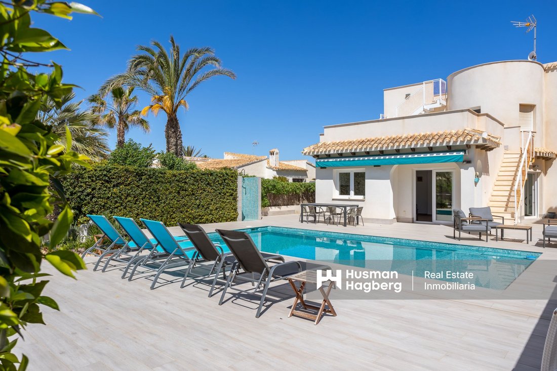 Villa in La Zenia, Orihuela, Valencian Community 1 - 15446330