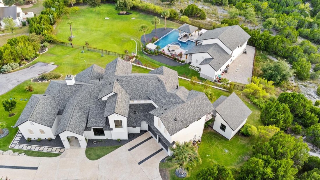 House in Austin, Texas, United States 5 - 16214043