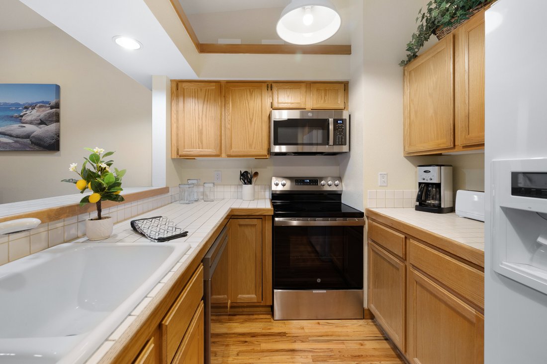 Condo in Incline Village, Nevada, United States 4 - 15155434