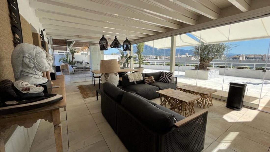 Penthouse en Playa Puerto Banús, Marbella, España 1 - 16210124