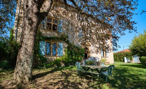 Tenuta a Lozanne, Auvergne-Rodano-Alpi, Francia 1