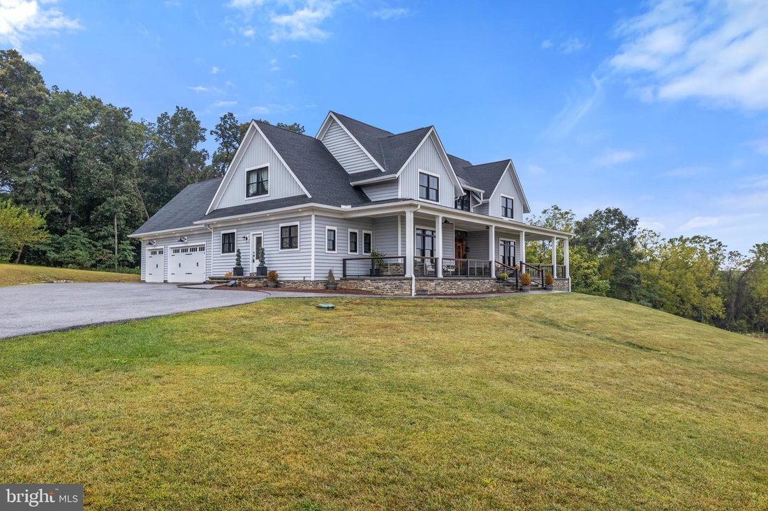 House in Hanover, Pennsylvania, United States 3 - 16215069