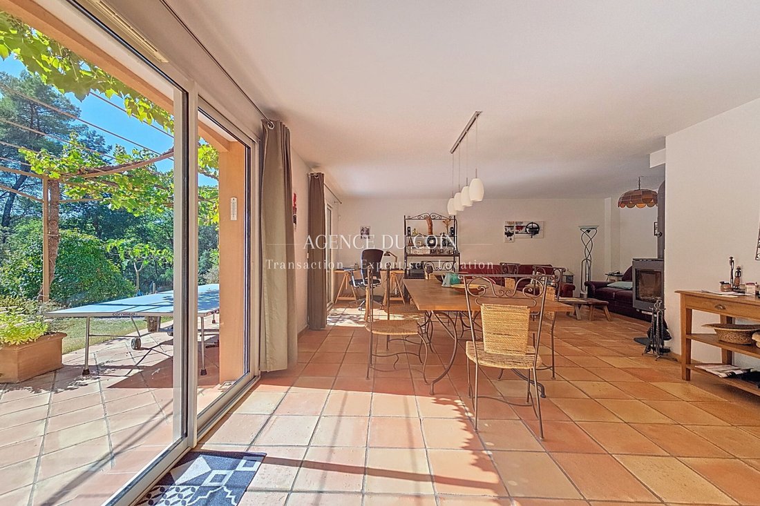 Villa in Centre Ancien, Draguignan, France 2 - 16209911