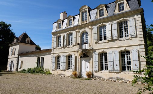 House in Clairac, Nouvelle-Aquitaine, France 1