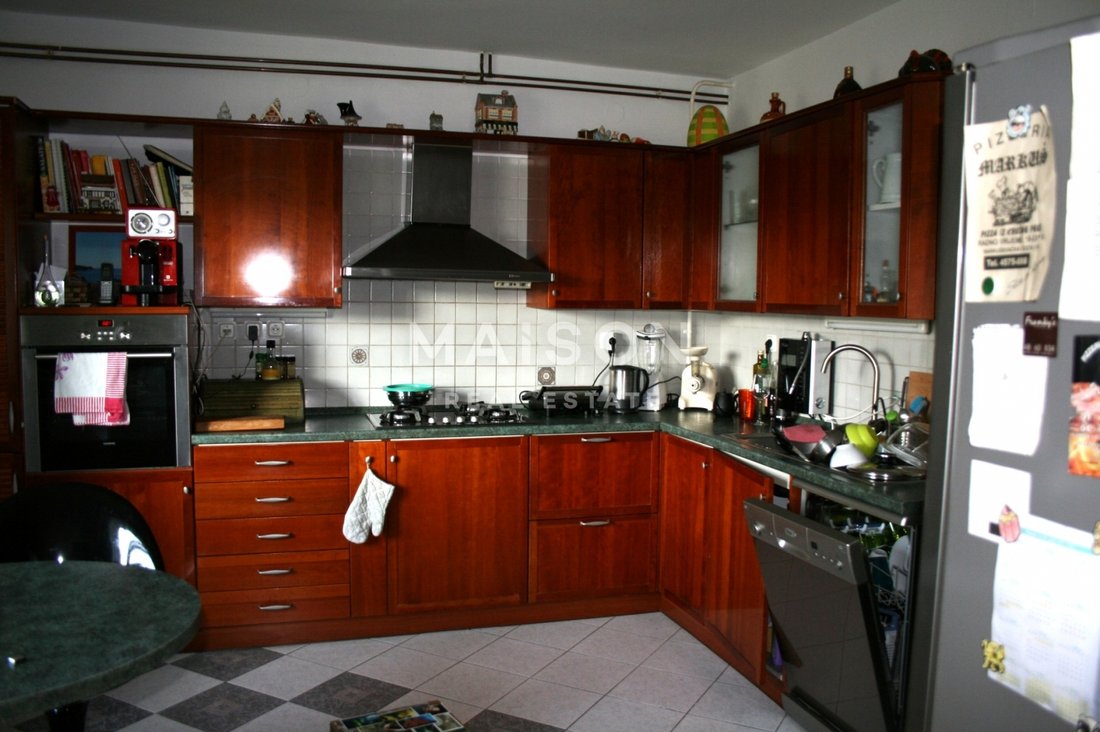 House in Mjesni odbor Gracani, Zagreb, City of Zagreb 2 - 16216848
