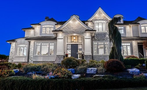 House in Surrey, British Columbia, Canada 1