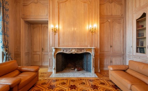 Castle for Sale in Versoix, Genève, Switzerland