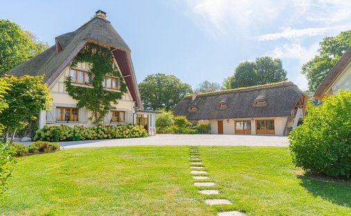 Castle for Sale in Pont-Audemer, Normandy, France