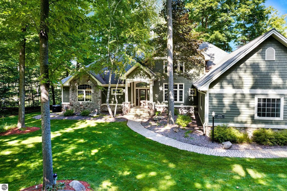 House in Central Lake, Michigan, United States 4 - 16214326