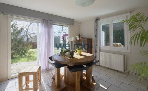 House 379m² Living Space, Great Comfort And Geothermal Energy