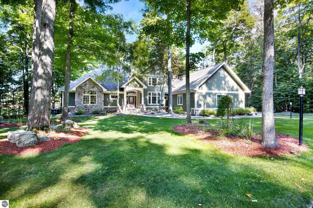 House in Central Lake, Michigan, United States 1 - 16214326