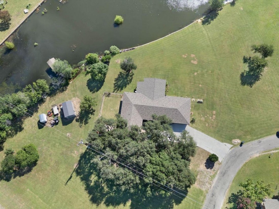 House in Buchanan Dam, Texas, United States 2 - 16214068
