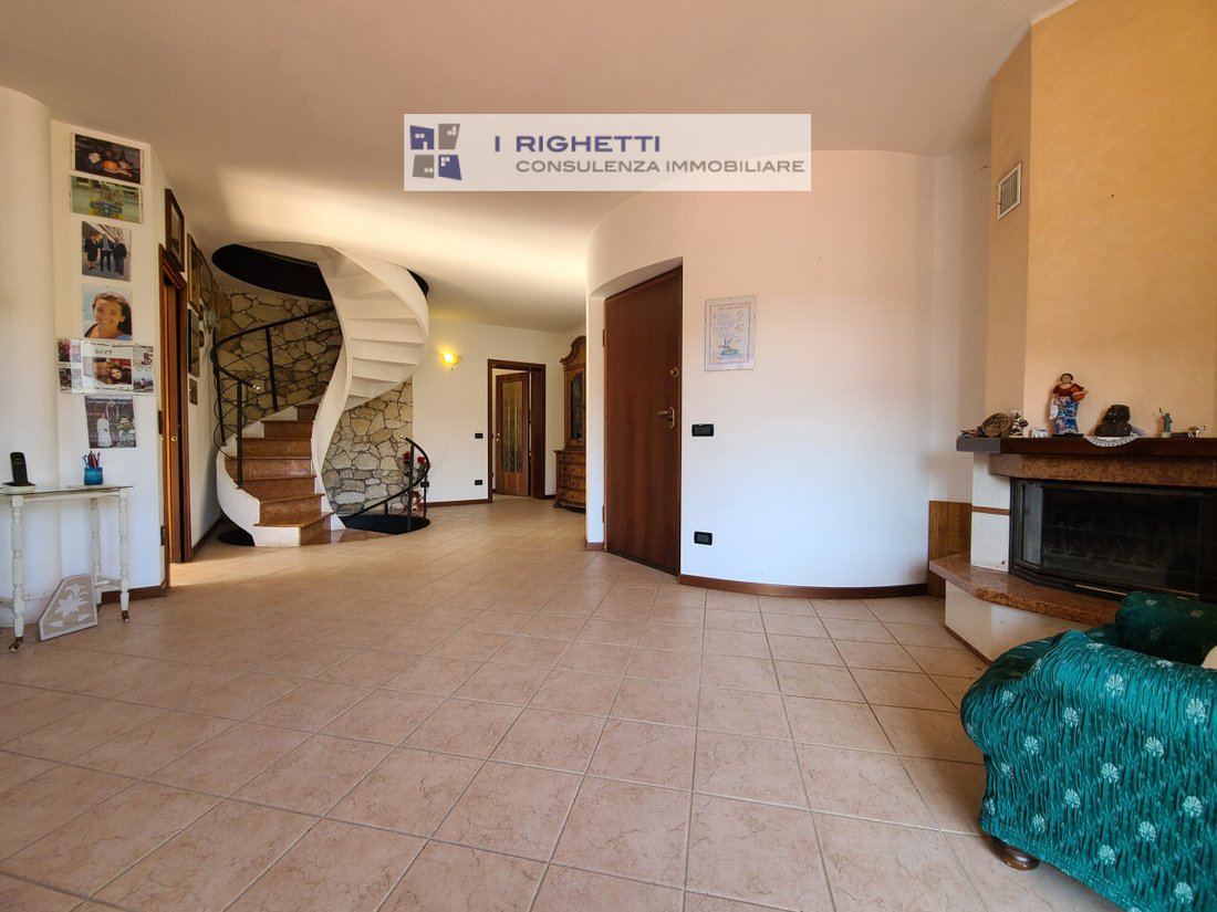 Villa in Negrar di Valpolicella, Veneto, Italy 4 - 16213180