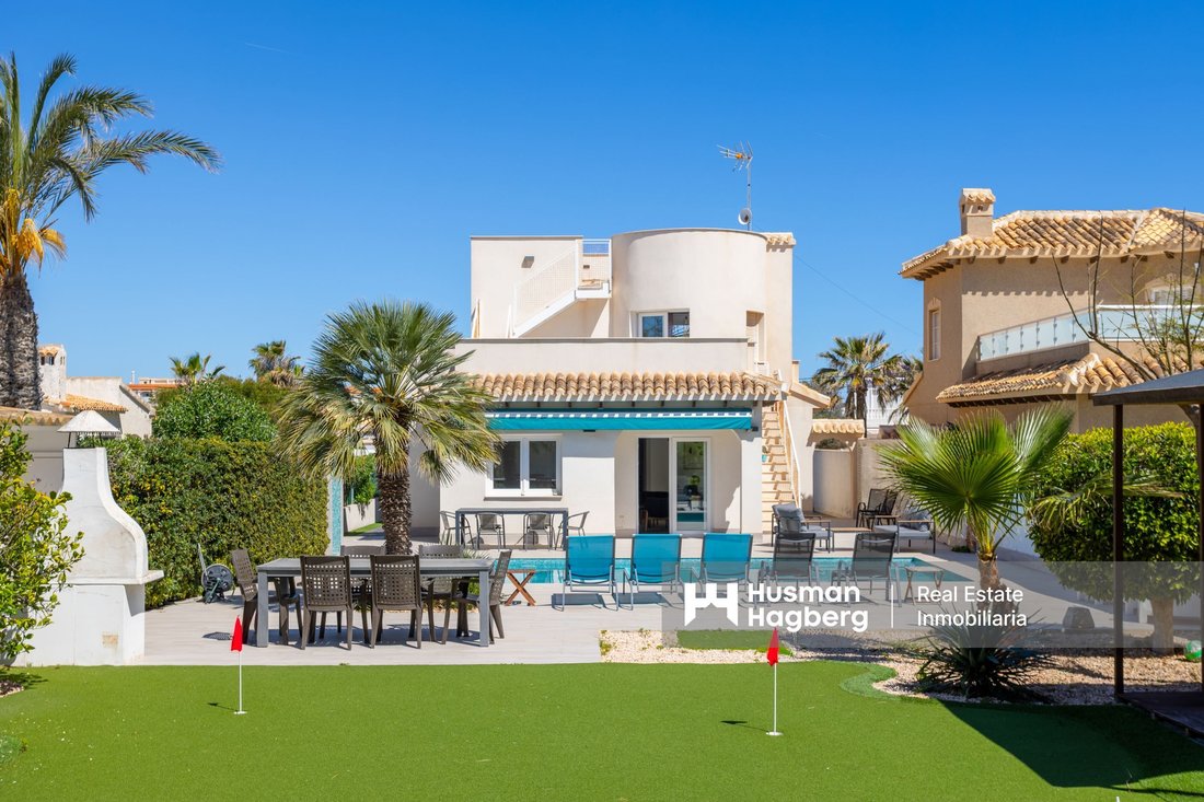 Villa in La Zenia, Orihuela, Valencian Community 3 - 15446330