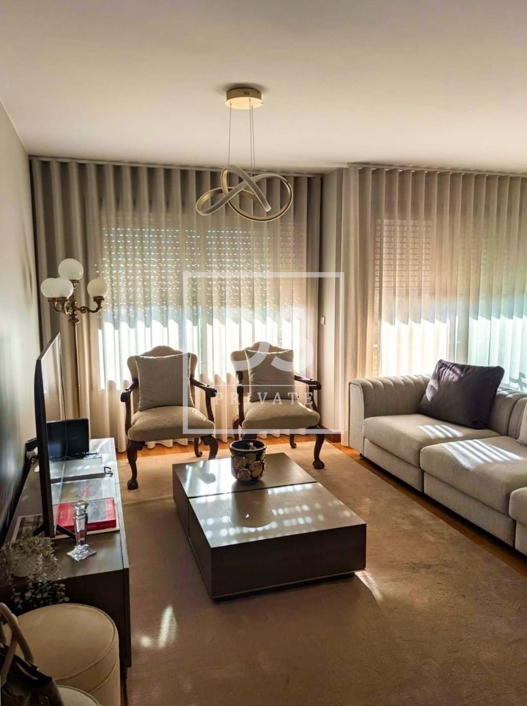 Apartment in Lordelo do Ouro e Massarelos, Porto District, Portugal 1 - 16209459