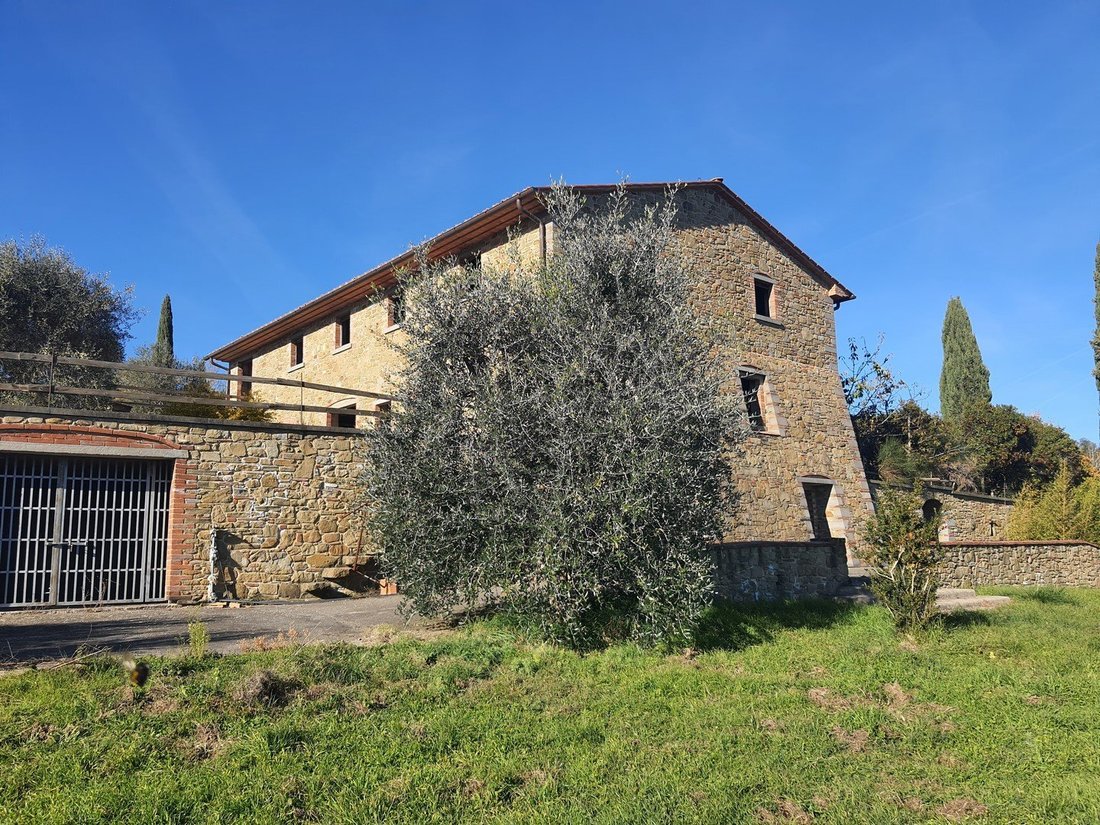 Villa in Civitella In Val di Chiana, Tuscany, Italy 4 - 16219723