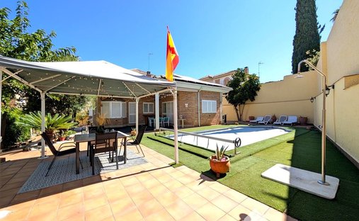 Villa in Linares, Andalusia, Spain 1