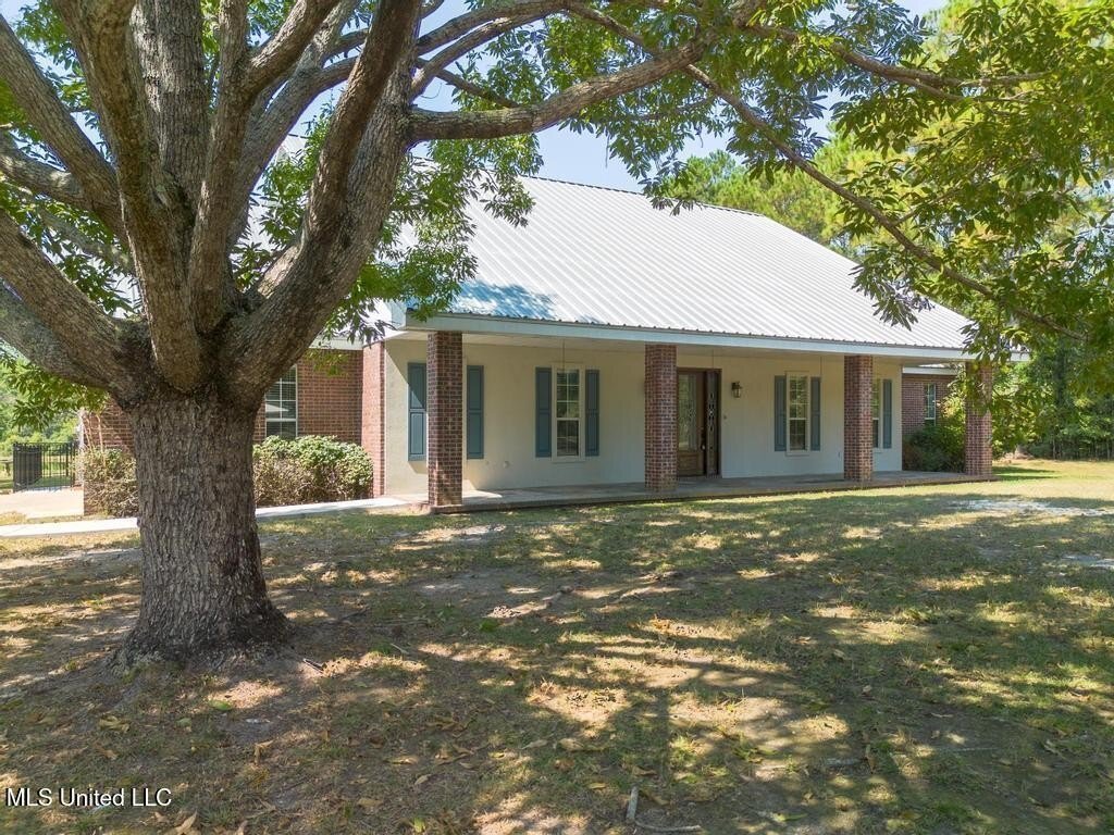House in Vancleave, Mississippi, United States 1 - 16214137