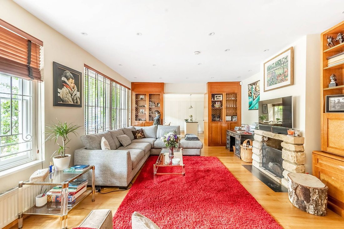 West Brompton, Kensington And Chelsea, England 4 - 16209618