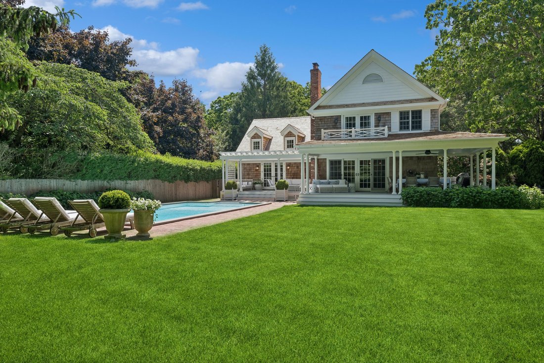 Water Mill, New York, United States 2 - 16216874