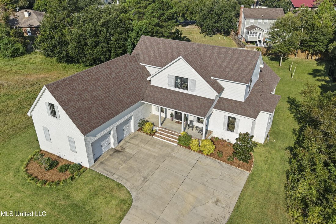 House in Biloxi, Mississippi, United States 3 - 16214126