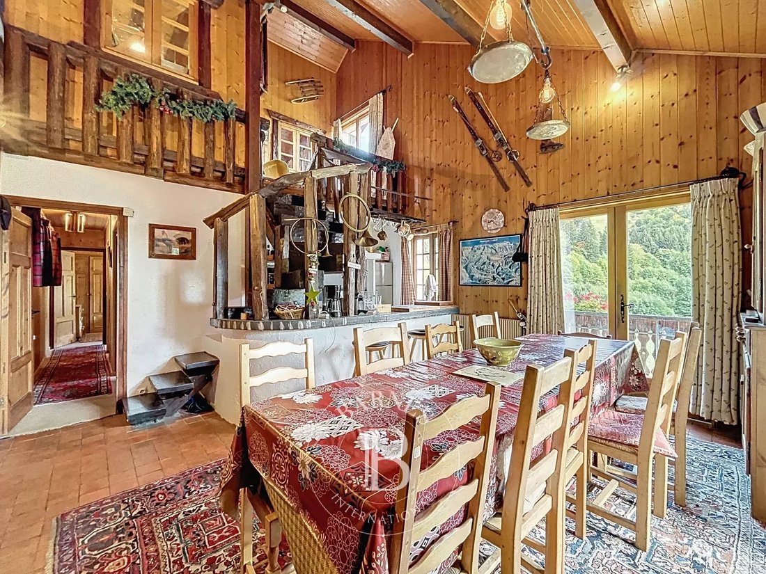 Chalet in Les Gets, Auvergne-Rhône-Alpes, France 2 - 16209946