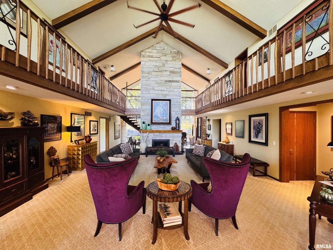 House in Cuba, Illinois, United States 3 - 16214127