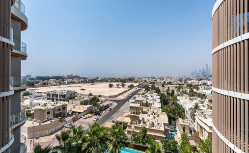 Appartement en Emaar Beachfront, Dubaï, Émirats arabes unis 1
