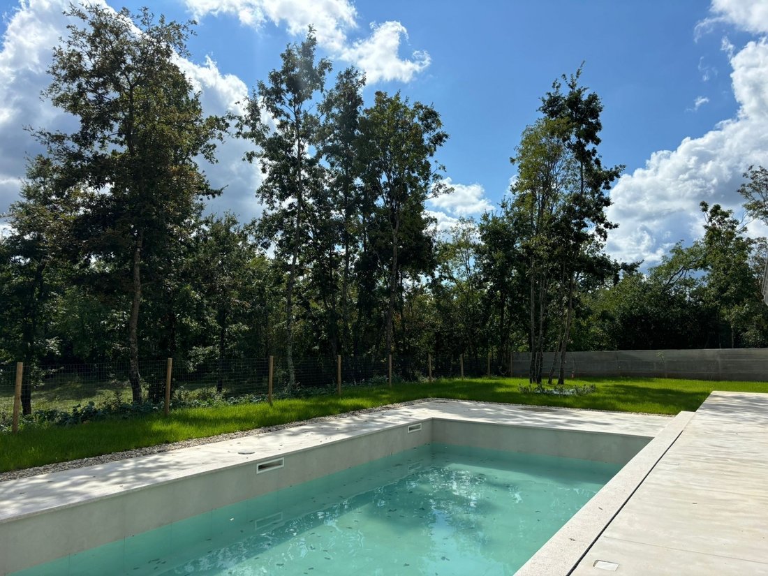 Villa in Grad Pazin, Istria County, Croatia 2 - 16216981