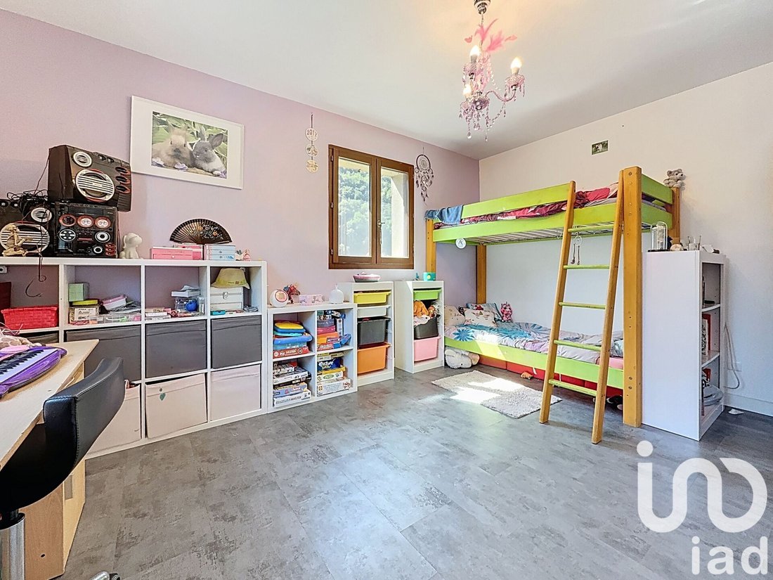 Nord, Meylan, France 4 - 16218765