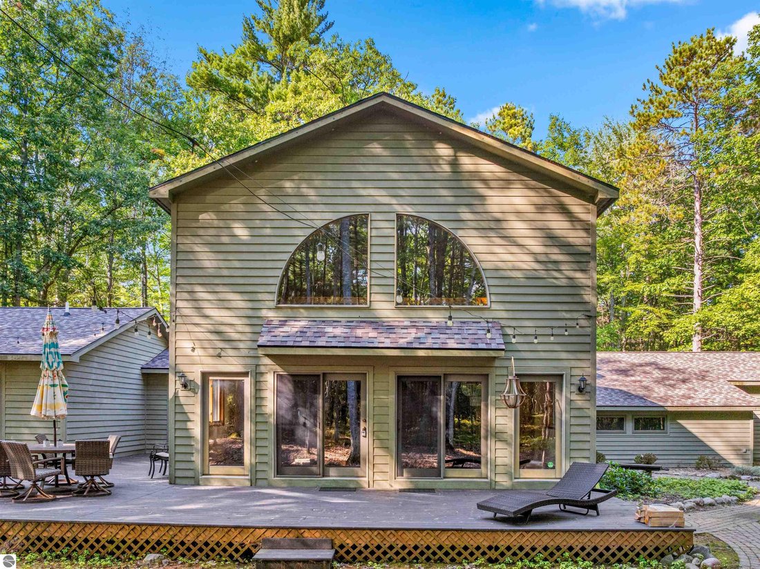 House in Rapid City, Michigan, United States 2 - 16210855