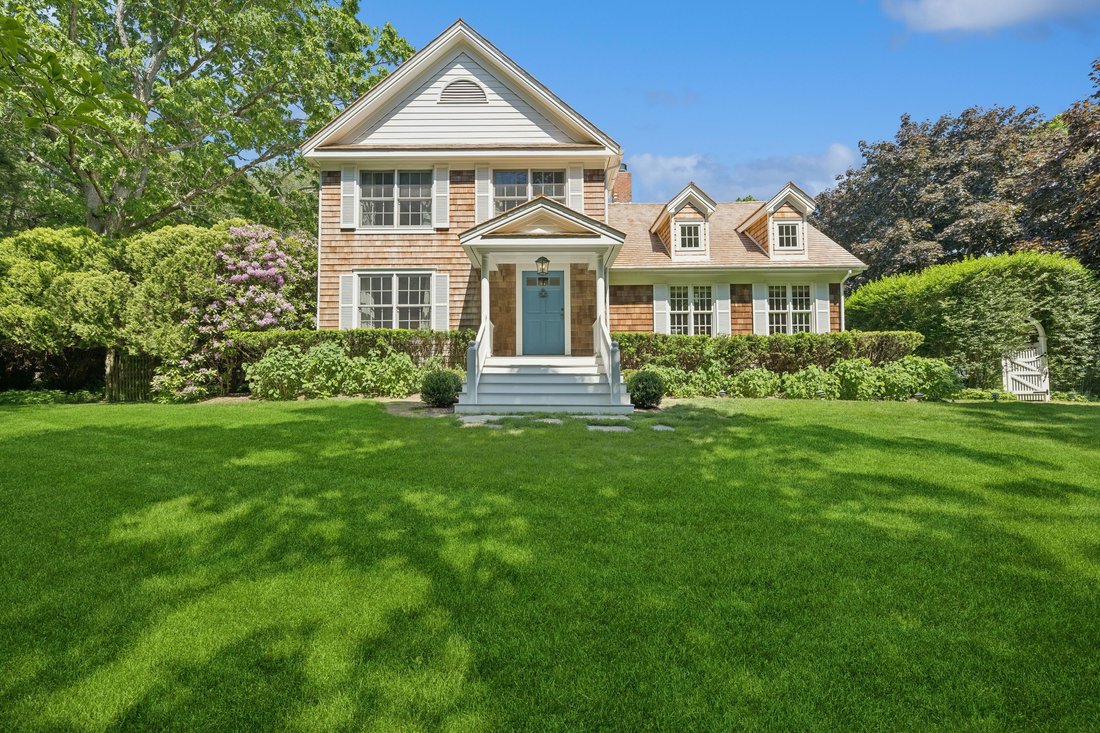 Water Mill, New York, United States 1 - 16216874