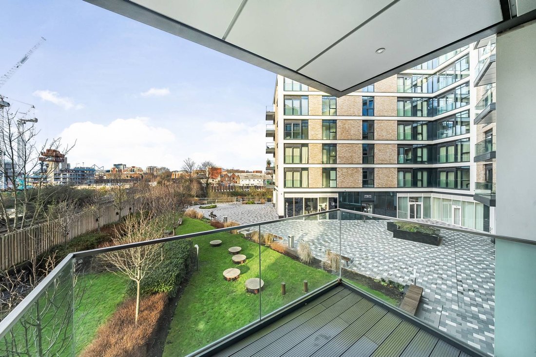 Apartment in Chelsea Harbour, England 3 - 16209501