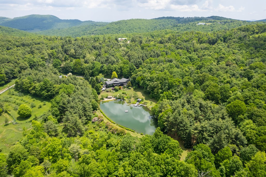 House in Floyd, Virginia, United States 2 - 16210285