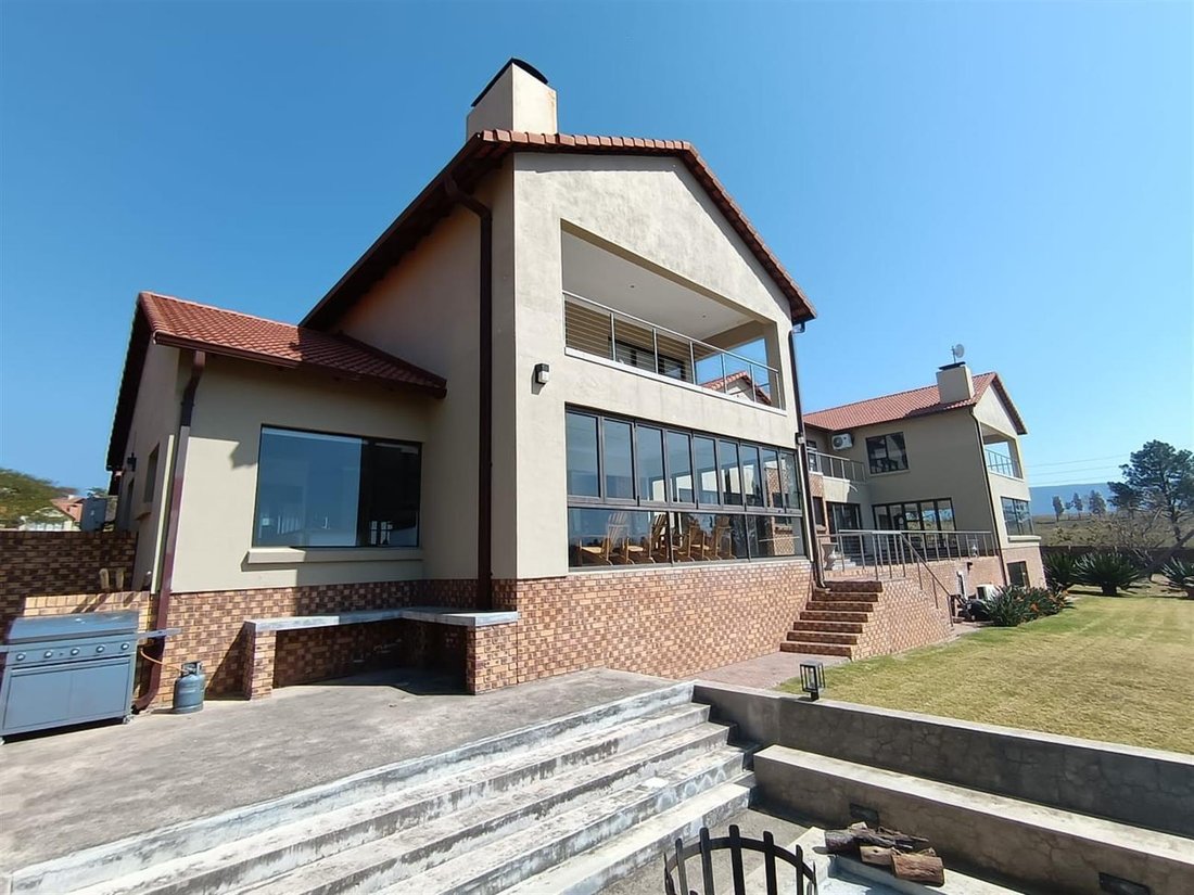 🌟 Elegant 5 Bedroom Luxury Home At In Barberton, Mpumalanga, South ...