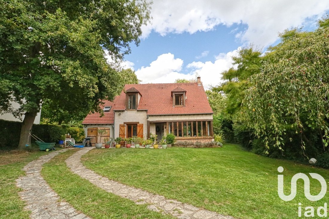 House in Saint Prix Village, Saint-Prix, France 1 - 16211117