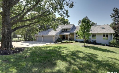 House in Macomb, Illinois, United States 1