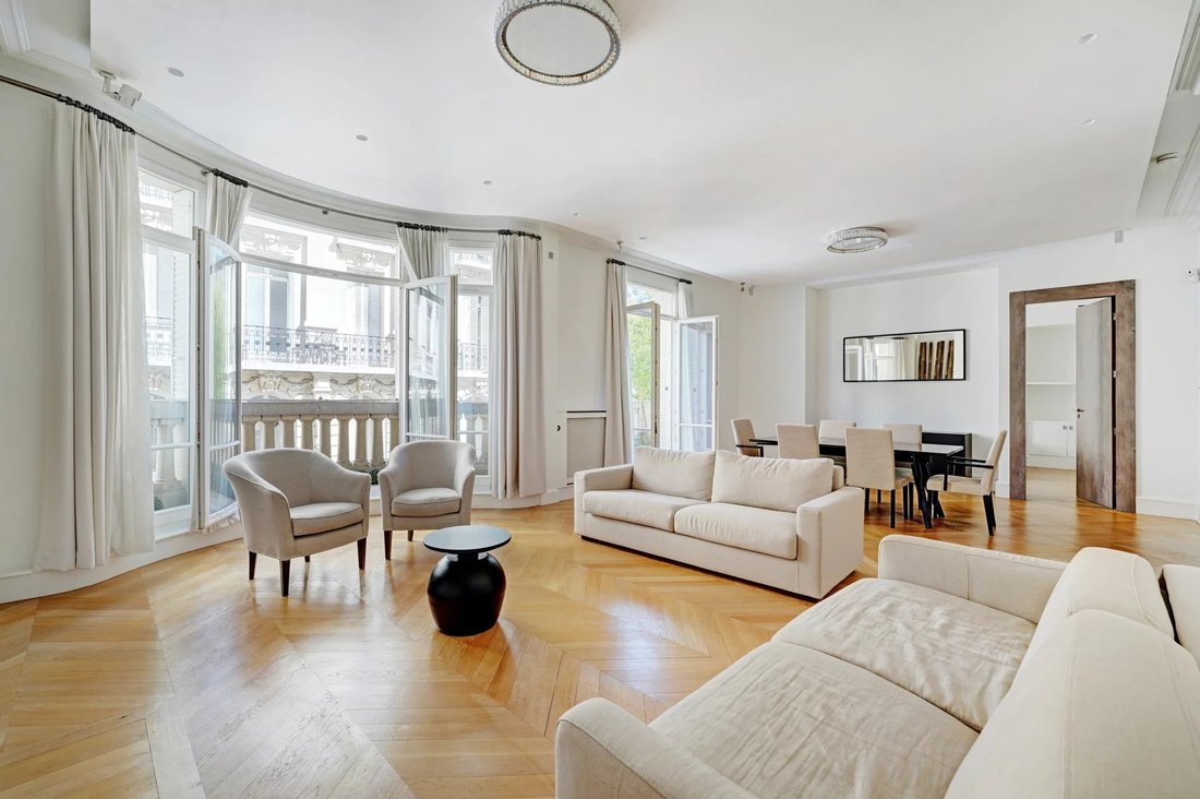Apartment in Porte Dauphine, Paris 16e Arrondissement, Paris 1 - 16209378