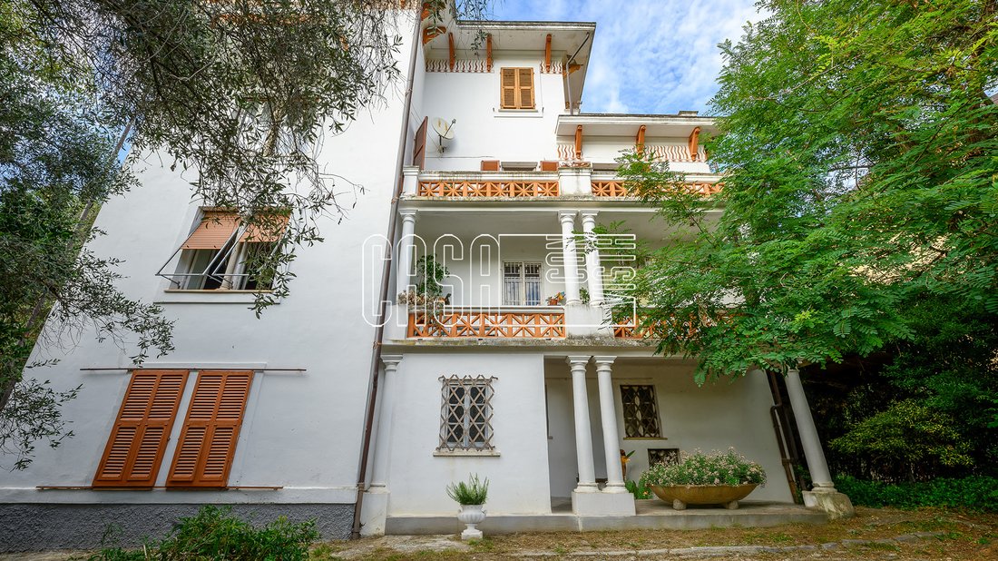 Villa in Lerici, Liguria, Italy 1 - 16215282