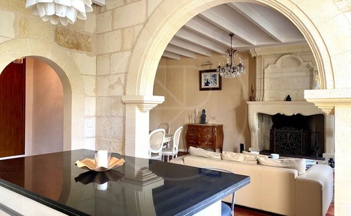 Elegant 19th Century Château Near Saint émilion – Authenticity, Refinement And Exceptional Potential