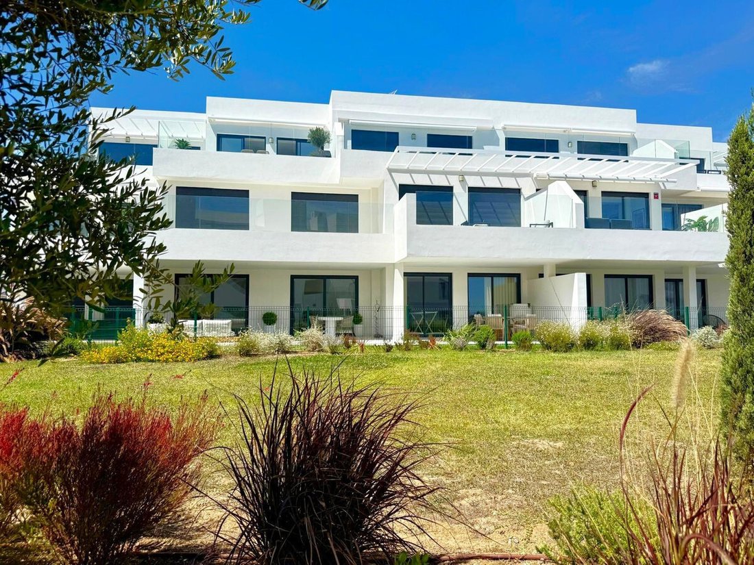 Apartment in Estepona, Andalusia, Spain 2 - 16209918