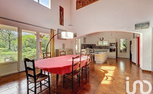 Castle for Sale in Septfonds, Occitanie, France