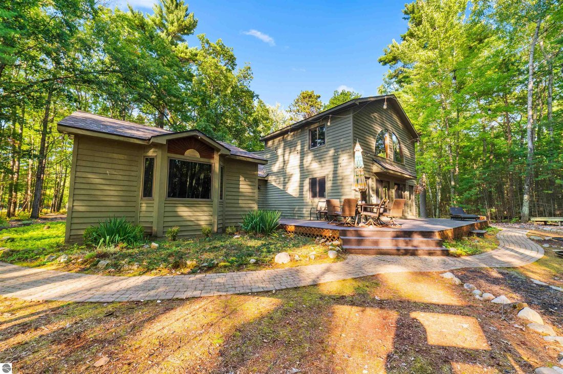 House in Rapid City, Michigan, United States 3 - 16210855