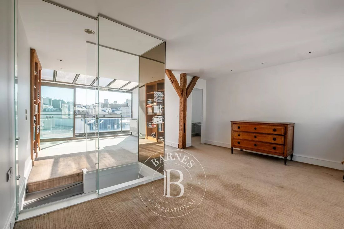 Apartment in Saint Thomas d'Aquin, Paris 7e Arrondissement, Paris 3 - 16215715