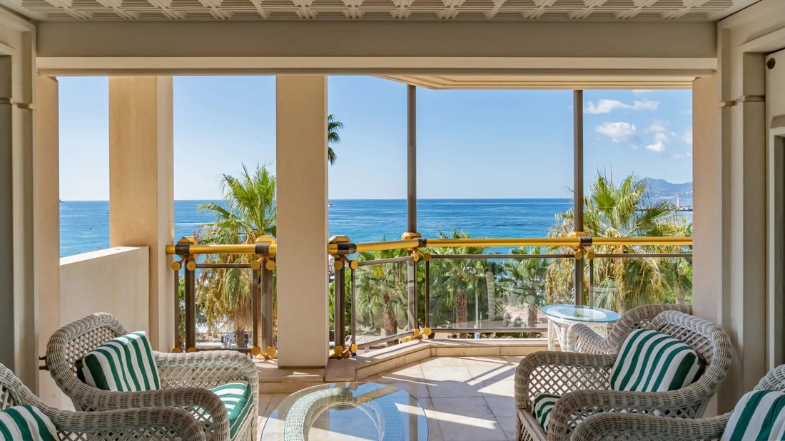 Apartment in La Californie, Cannes, France 4 - 16215742