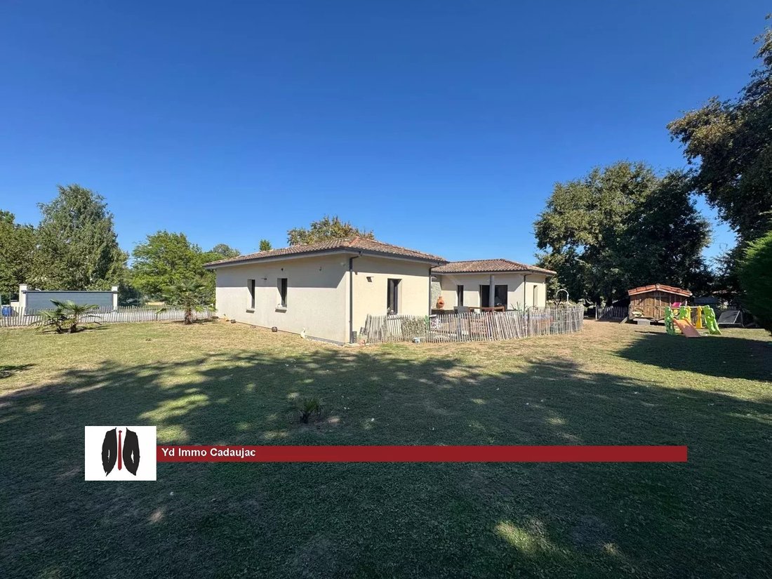 House in Cadaujac, Nouvelle-Aquitaine, France 3 - 16209847