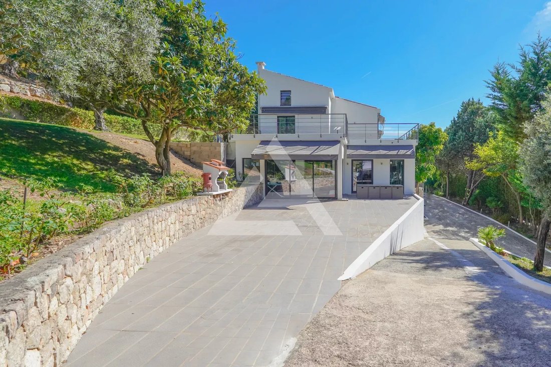 House in Peille, Provence-Alpes-Côte d'Azur, France 4 - 16219733